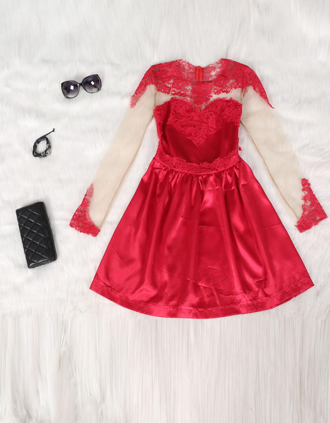 Sexy High Neck Long Sleeves Short Mini Lace Appliques Dress