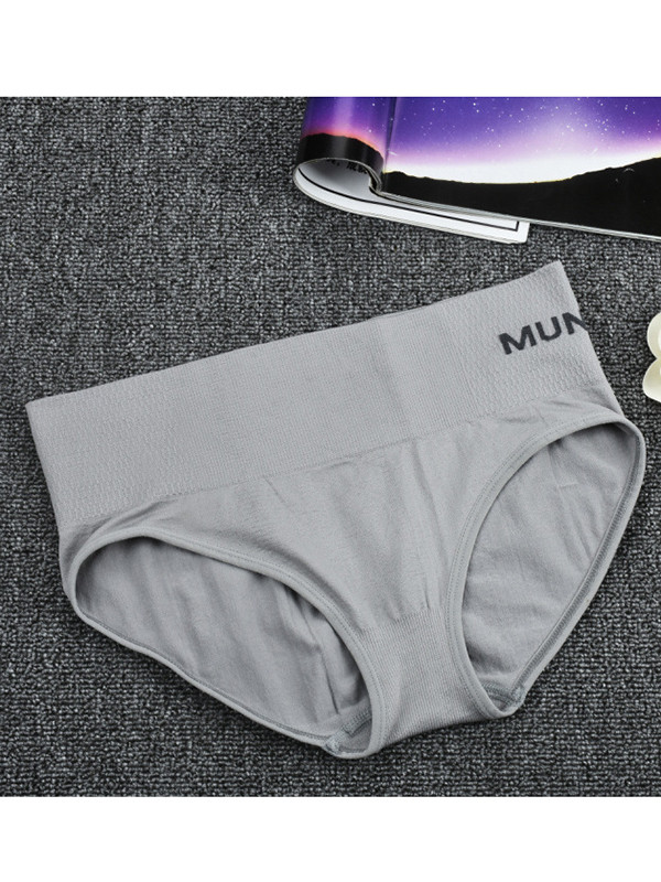 5 Colors One Size Breathable Seamless Underwear