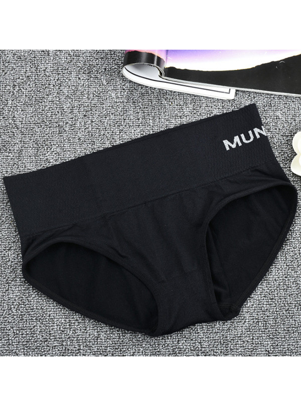 5 Colors One Size Breathable Seamless Underwear