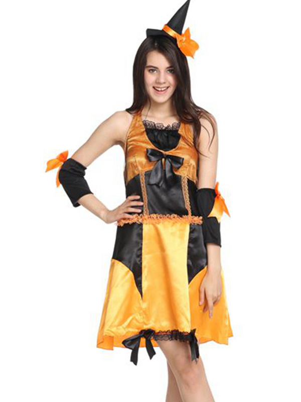 Cute Fantasy Witch Halloween Costume