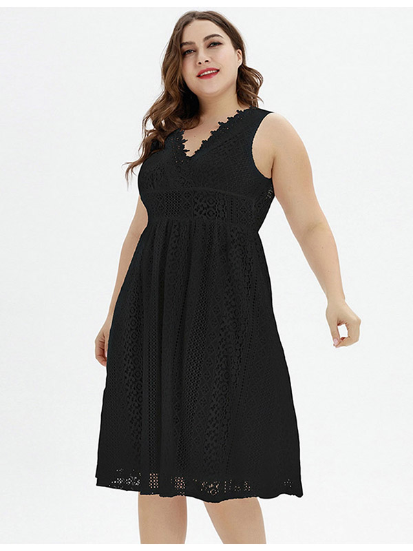 Striking White Black Wrap Hollow Out Big Size Midi Dress Lace