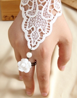 Lolita White Embroidered Lace Bracelet with Ring 