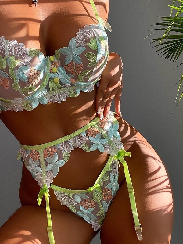 Women Sexy Lace Transparent Bra Lingerie Set